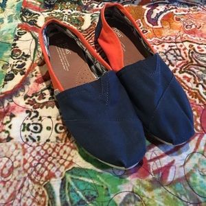 Orange & Blue Toms