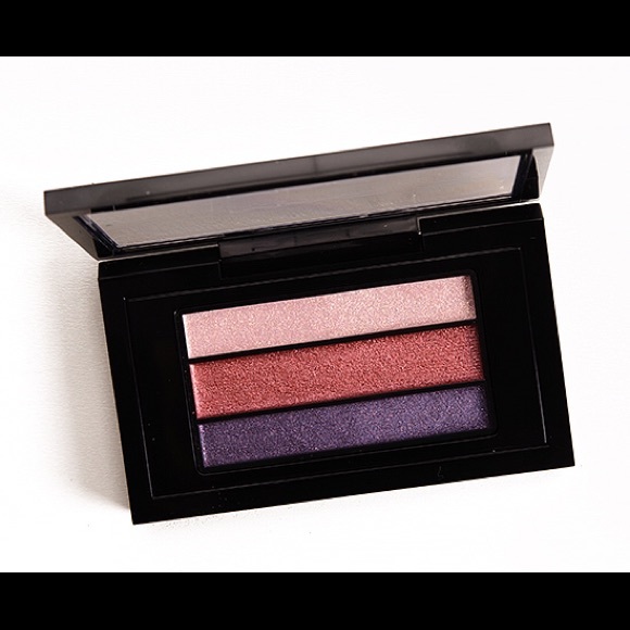 MAC Claretluxe Eyeshadow Palette - Picture 3 of 4