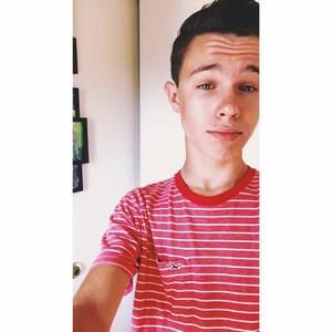 Meet your Posher, Logan