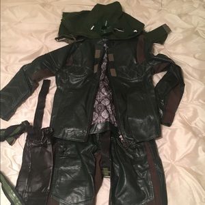 Green arrow costume