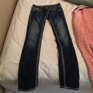 Rock revival dark wash skinny jeans. Size 26.