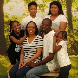 Meet your Posher, Saundra