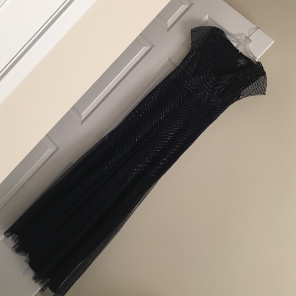 Adrianna Papell Dresses & Skirts - Adrianna Papell sequin dress