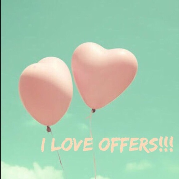 Accepting all reasonable offers!!❤️❤️❤️