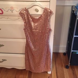 Forever 21 Gold sequin dress