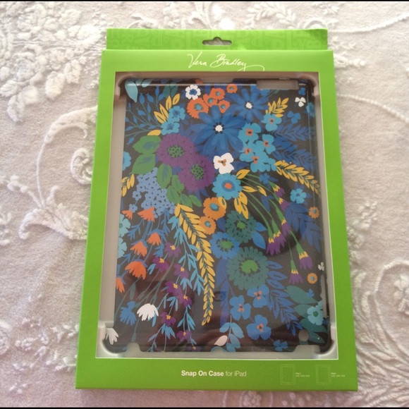 Vera Bradley Accessories - 🎁Vera Bradley Midnight Blues iPad Snap On Case