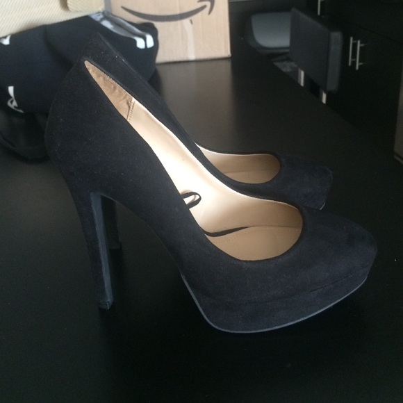 Zara black pumps