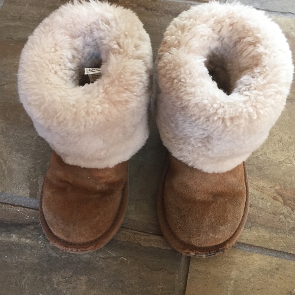 Uggs kids boots