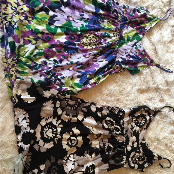 2x old navy pattern dresses. Size medium
