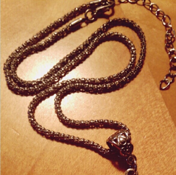 Turquoise Cabochon Turtle Necklace - Picture 3 of 4