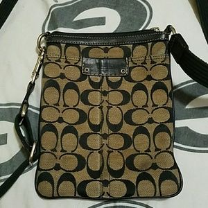 Crossbody purse black and tan