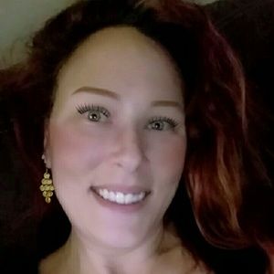 Meet your Posher, Felicia