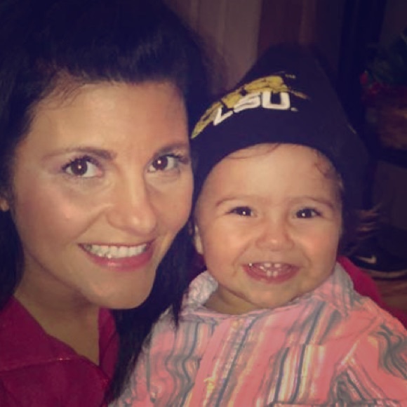 Meet your Posher, Kristin updates on the family - Picture 2 of 11