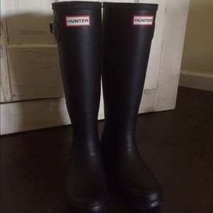 SOLD Hunter Rain Boots