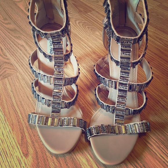 Sz 9 Steve Madden Famme Blush Multi heels