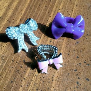 3 (+1 🆓) F21 ribbon bow statement rings, so cute