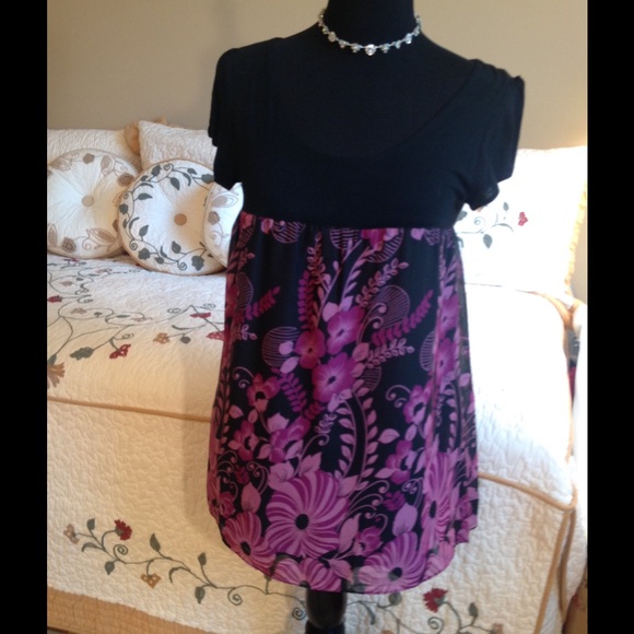 INC purple & black blouse