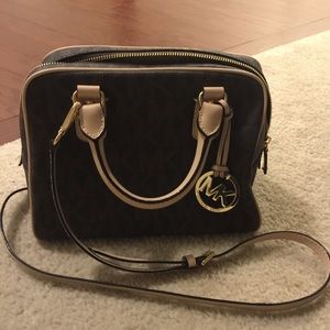 Michael Kors Crossbody Purse