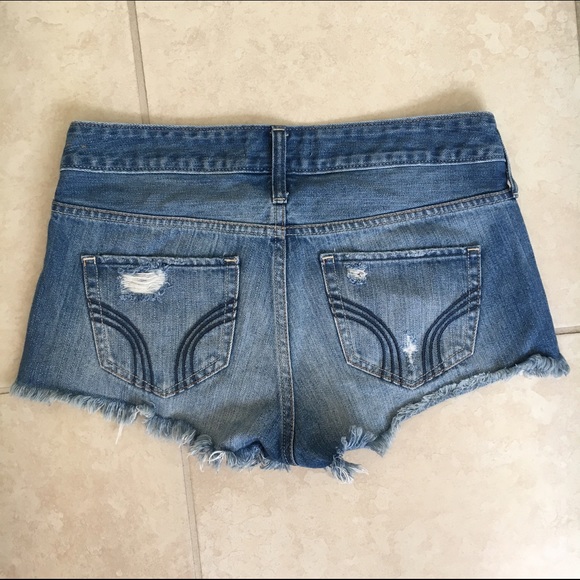 Hollister Shorts NWOT!!! - Picture 3 of 3