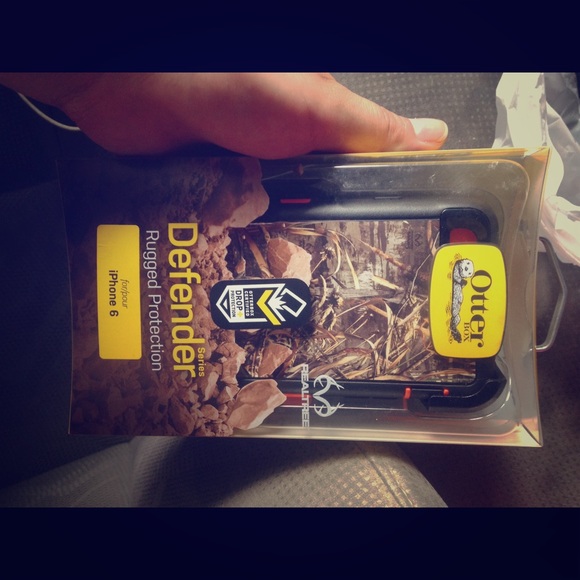iPhone 6 camo otter box case