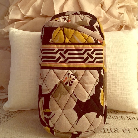 ❌TRADED❌ zinnia Vera Bradley eyeglass case