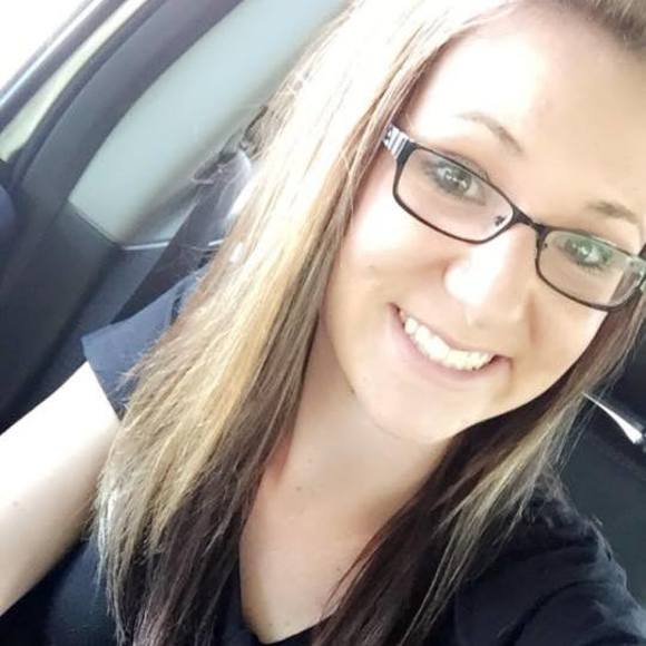 Meet your Posher, Kaci - Picture 1 of 1