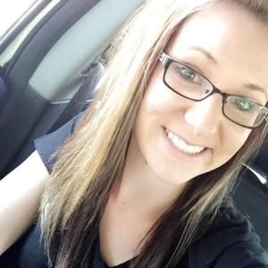 Meet your Posher, Kaci