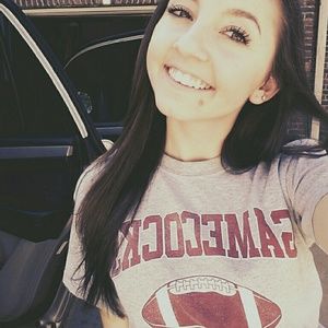 Meet your Posher, Madison