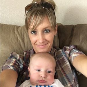 Meet your Posher, Alexis