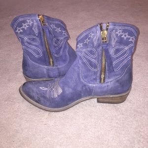 Trendy Cowboy Booties