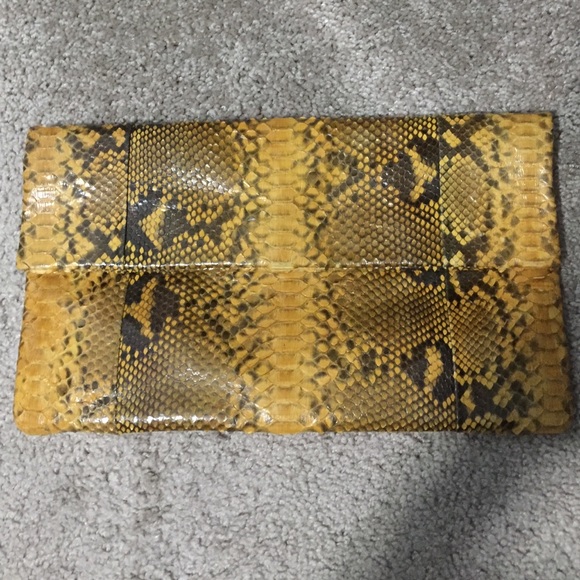 Piton clutch - Picture 1 of 4