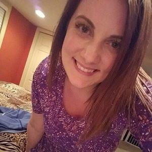 Meet your Posher, Tiffany