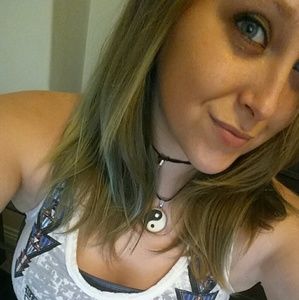 Meet your Posher, Savannah