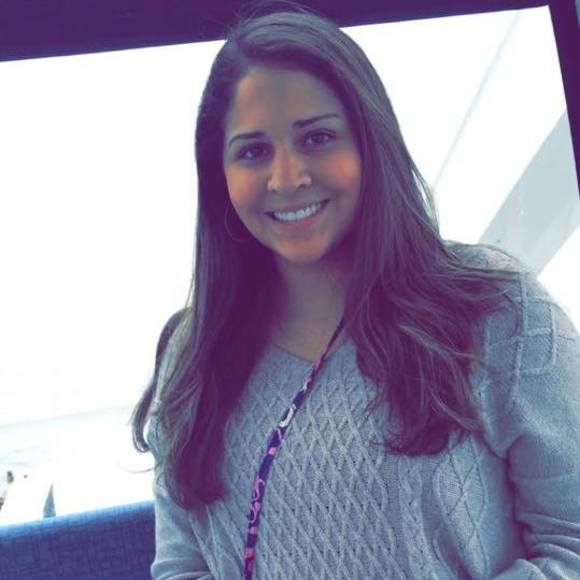 Meet your Posher, Kayla