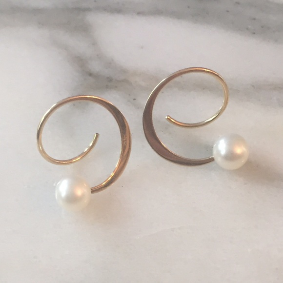 14K Gold and Pearl Swirl Earrings