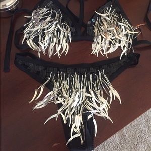Sexy thing bikini outfit with silver tassels