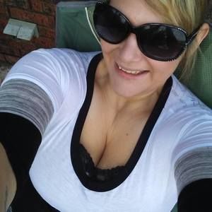 Meet your Posher, Nickie