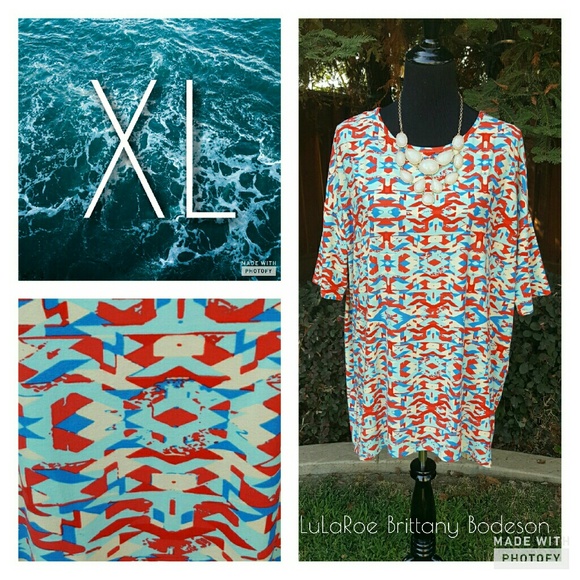 LuLaRoe Irma tunic