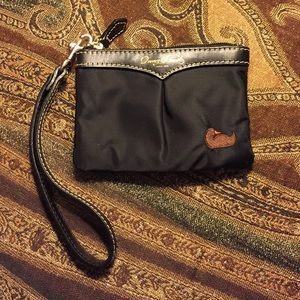 Dooney & Bourke wristlet