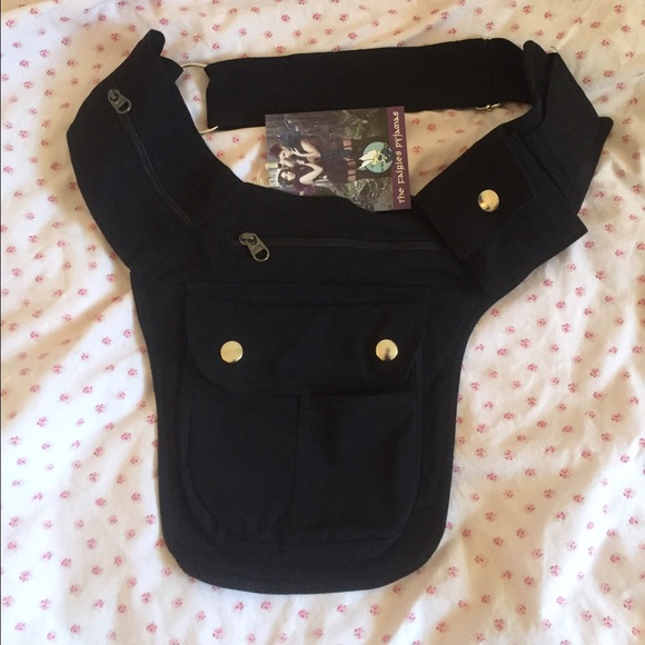 NWT Black Utility Hip Pouch with lots of Pockets!