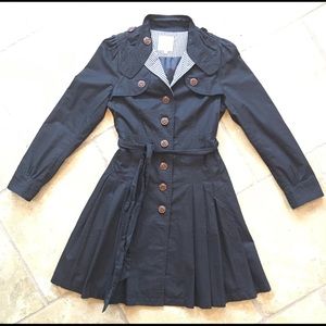 ROMEO & JULIET COUTURE light over coat