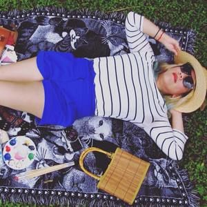 Meet your Posher, Yadi