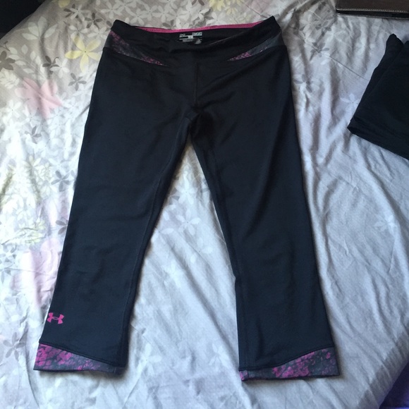 Under armour running capris