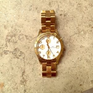 Marc Jacobs gold watch