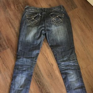 Blue asphalt ripped jeans size 9