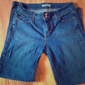 Levis 526 slender boot cut Sz 10