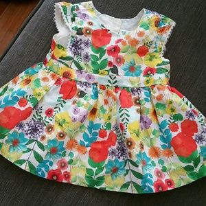 Newborn dress