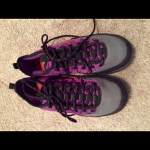 Patagonia casual shoes SZ5 Woman's.