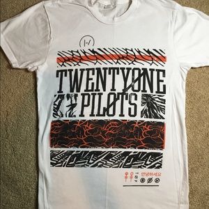 Twenty One Pilots tee