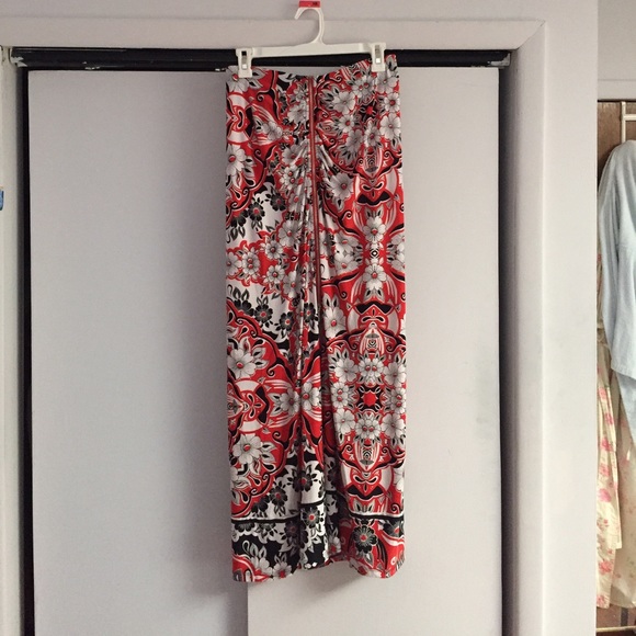 Long red, white and black zipper front maxi skirt